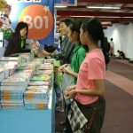 น้ำหอมกับแตงโมช้อปกระจาย