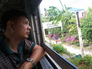 13. สถานีรถไฟจรัลสนิทวงศ์
