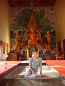 (ภายใน) โบสถ์หลังใหม่